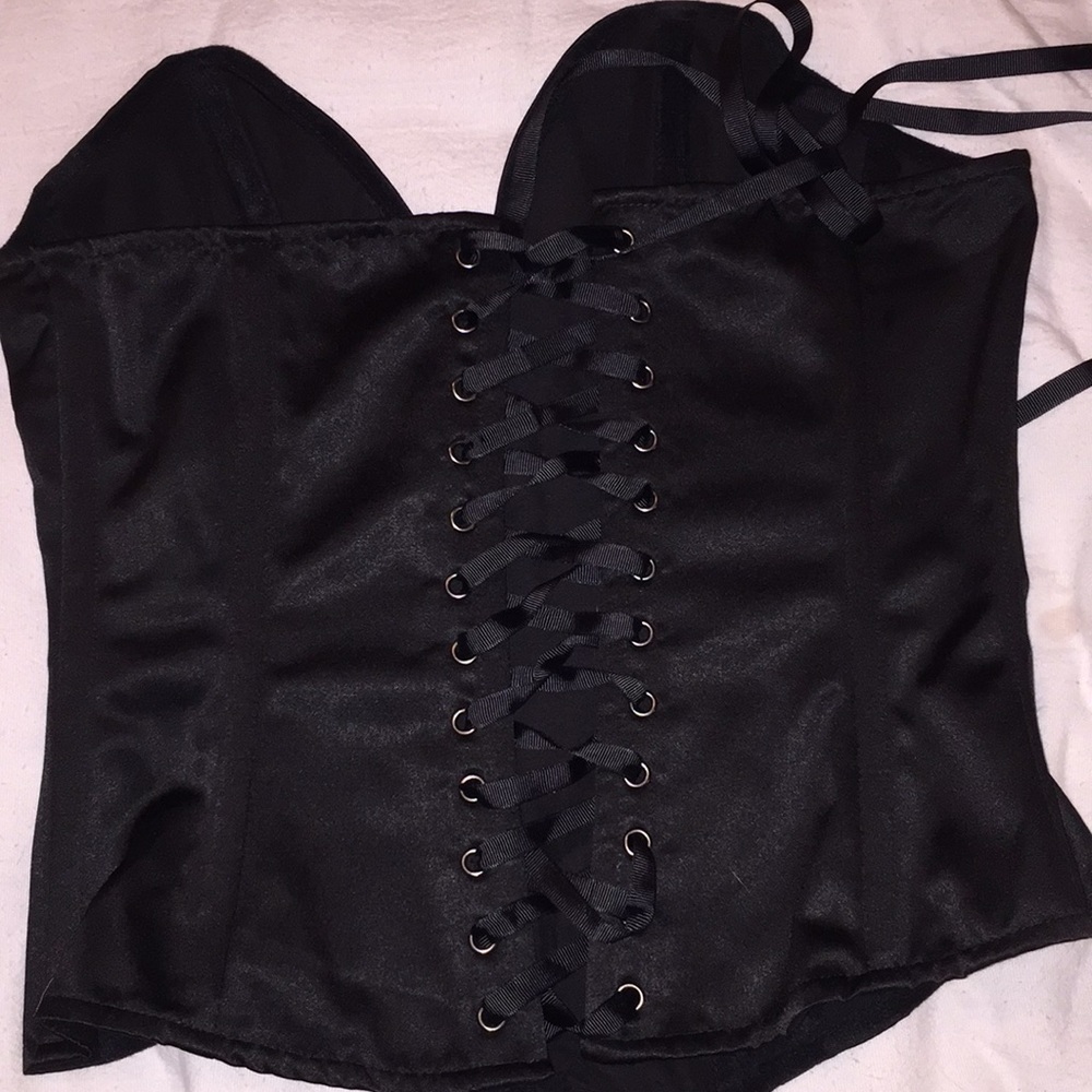 Satin corset with rhinestones - Picture 3 of 7